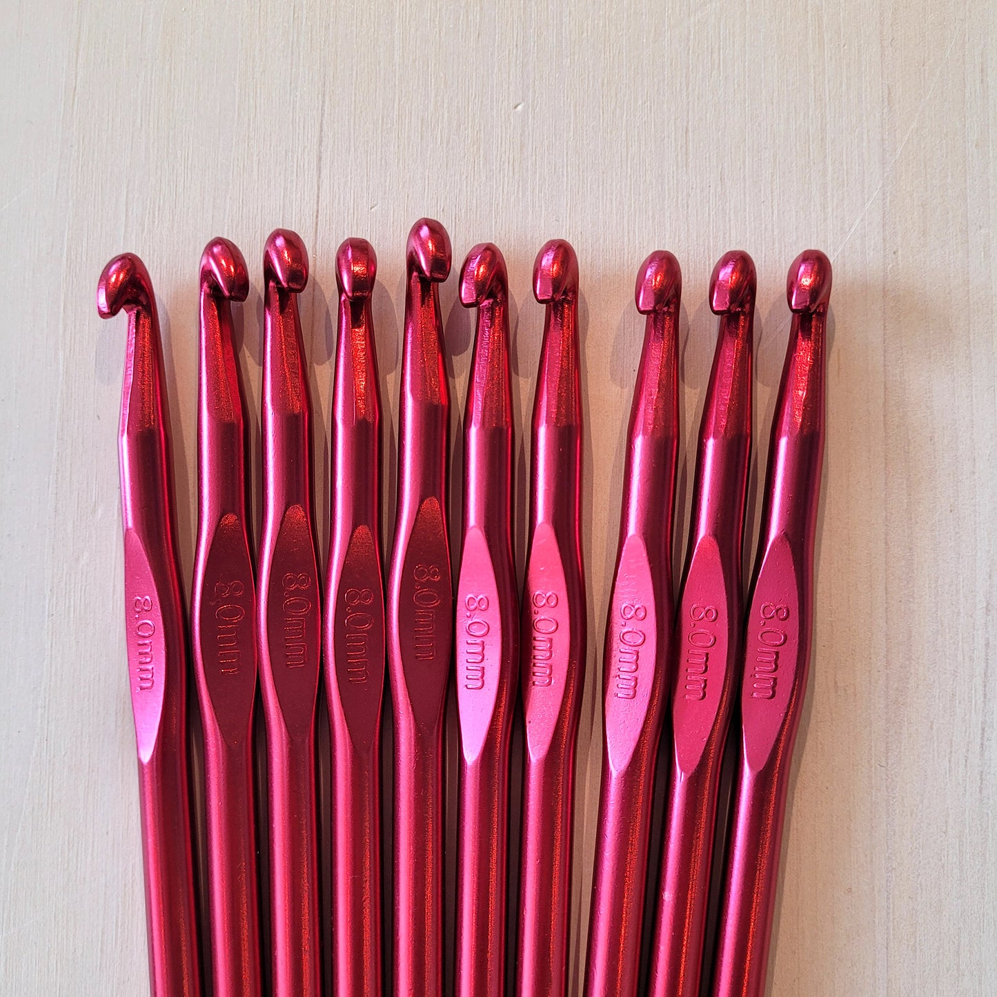 Aluminum hooks - 2 mm to 10 mm