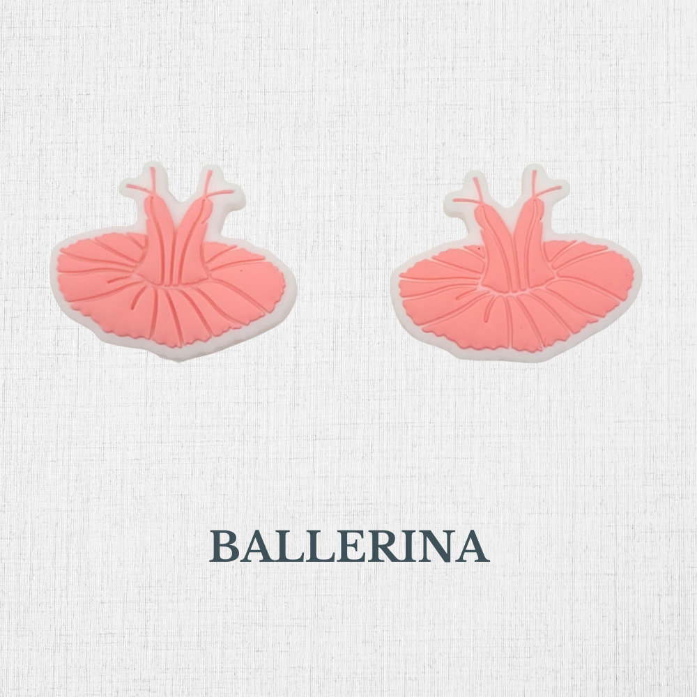 Protective tips for needles