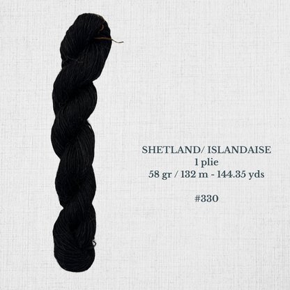 Hand-spun wool by Le Mouton Polaire