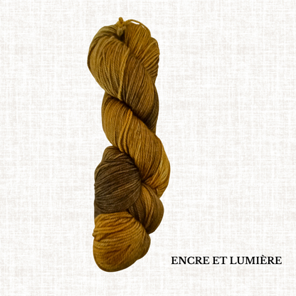 Lelo - Hand-dyed Fingering Yarn by Lelo Laine