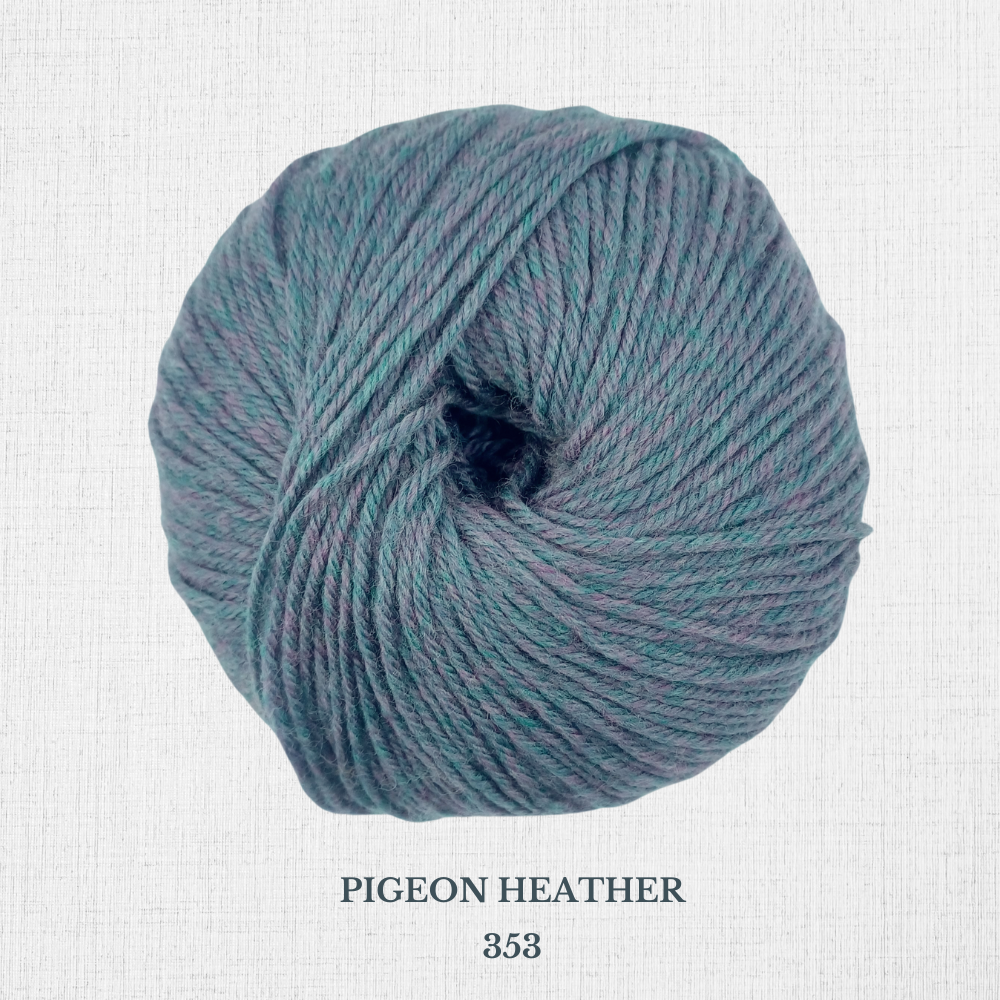 220 Superwash by Cascade 