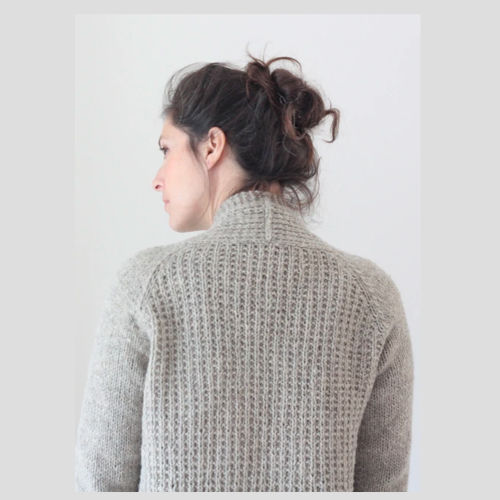 Je Tricote le Farm House Cardigan de Amy Cristoffers - Cours en ligne des Dimanches Tricotés (Juillet 2025)