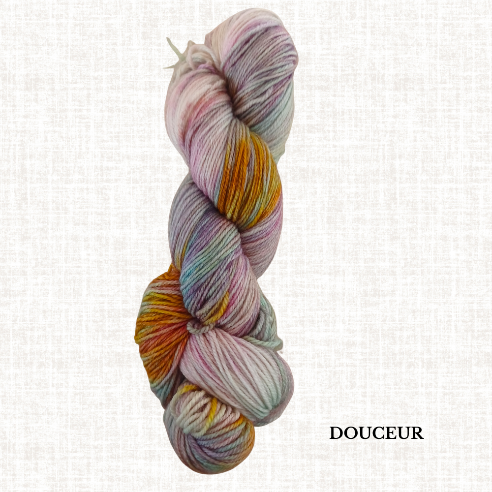 Lelo - Hand-dyed Fingering Yarn by Lelo Laine
