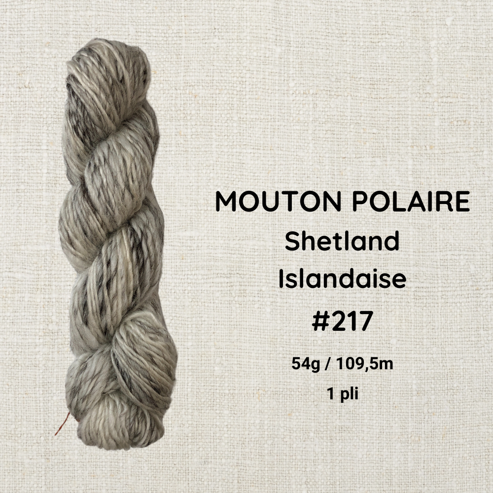 Hand-spun wool by Le Mouton Polaire