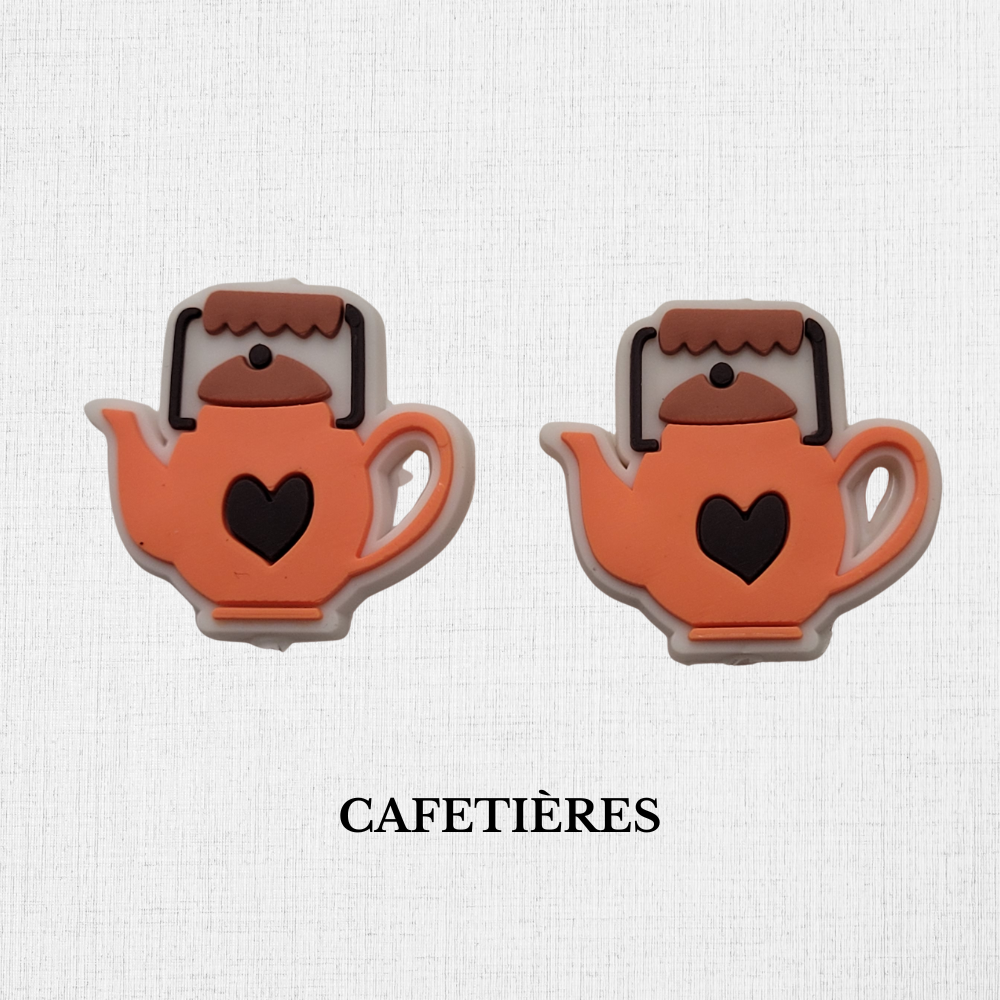 Protective tips for needles