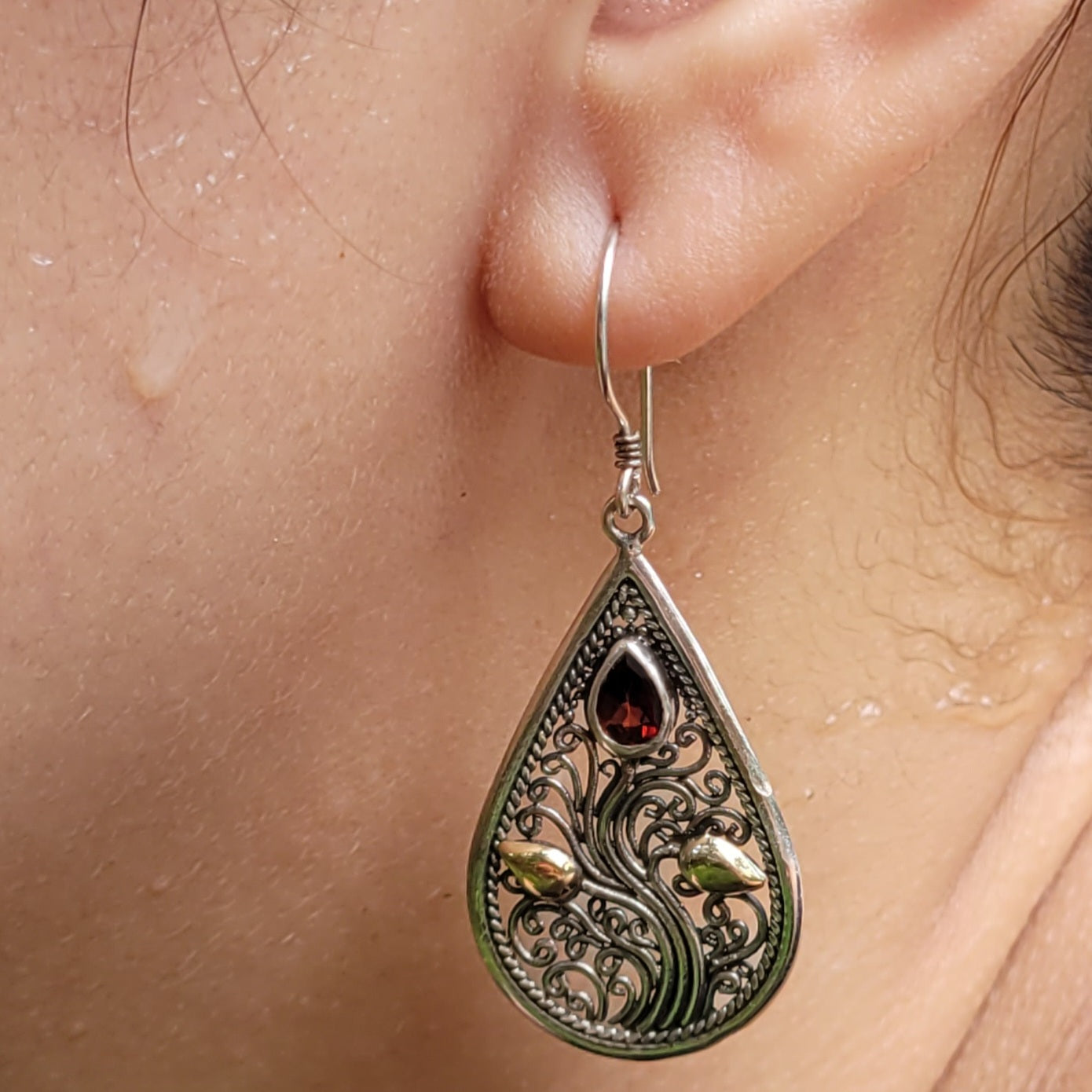 Les Boucles d'Oreilles de BALI